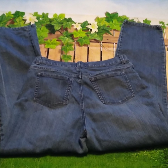 Gloria Vanderbilt blue jeans size 12 - Picture 5 of 6
